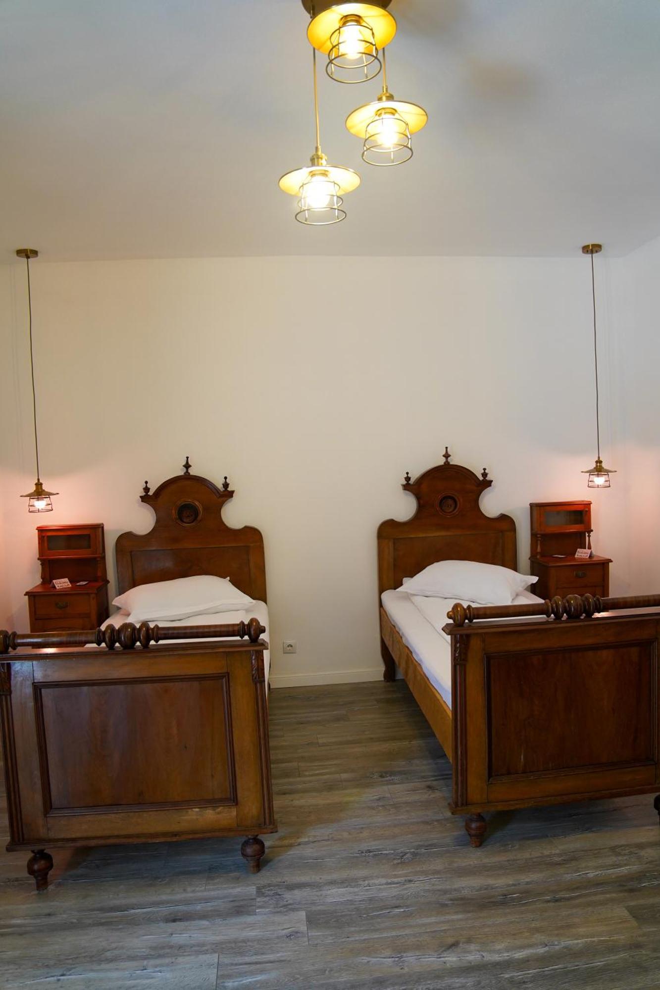 Hotel Kata - Lak BaileTusnad Zewnętrze zdjęcie