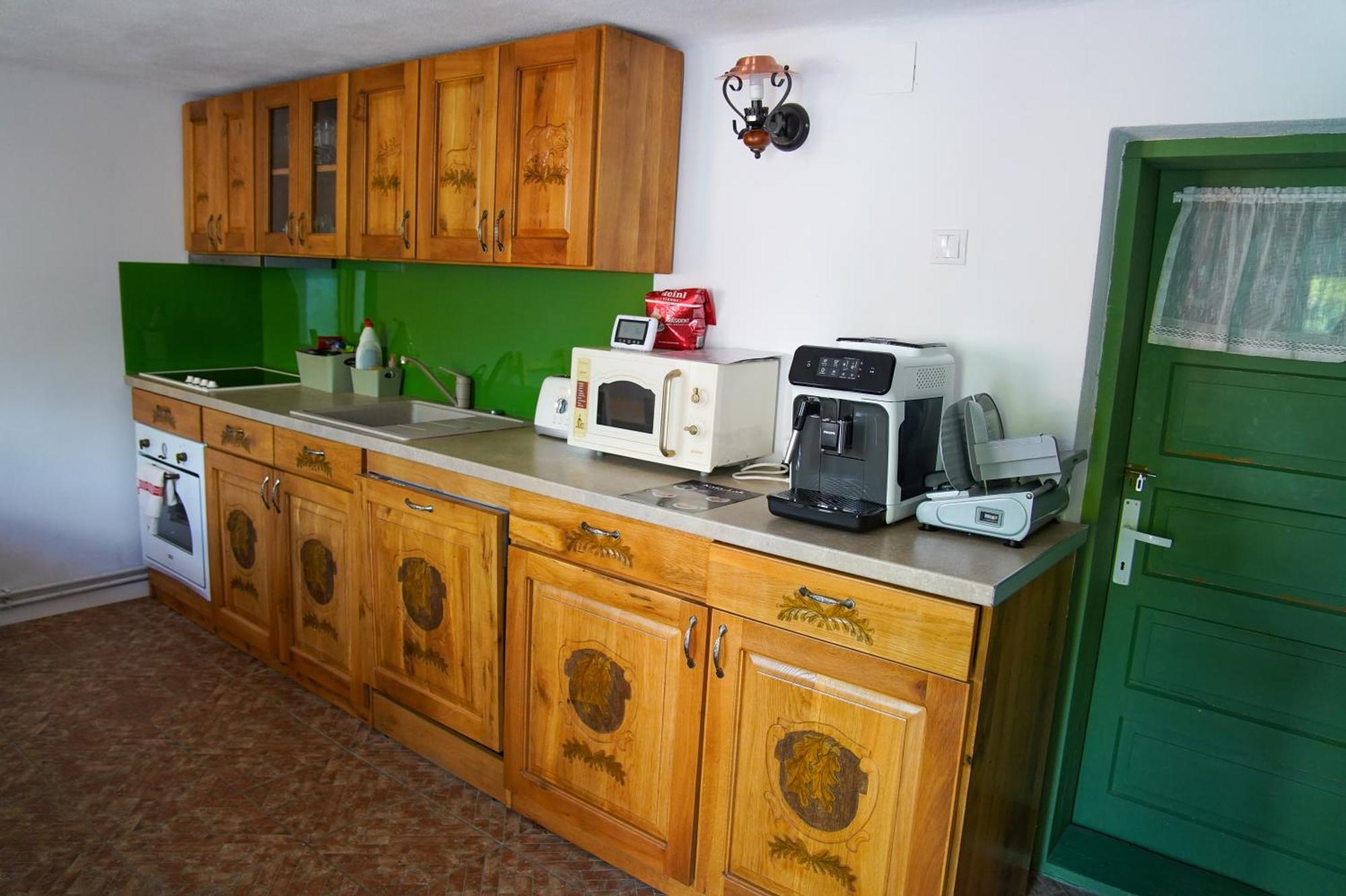 Hotel Kata - Lak BaileTusnad Zewnętrze zdjęcie